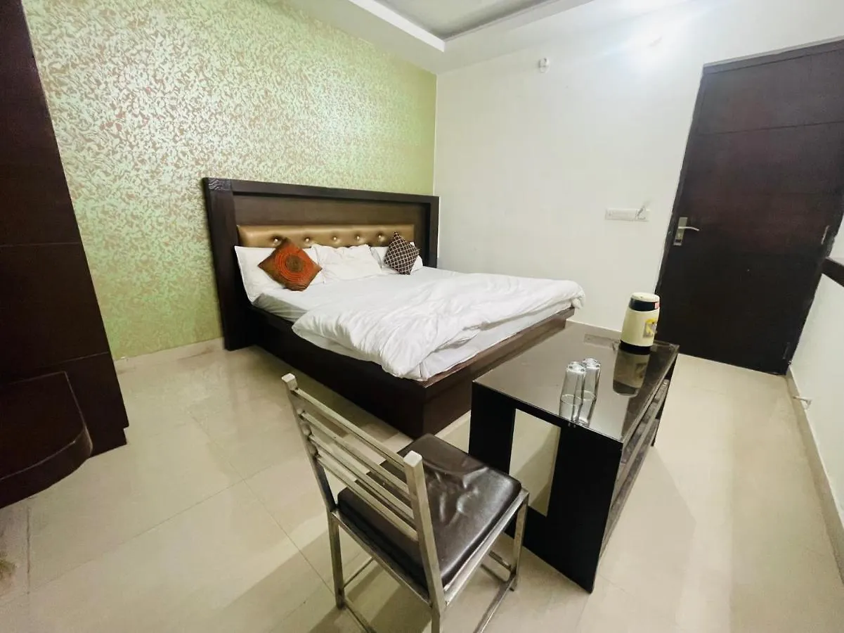 ***  Hotel Blue Bell Agra  India