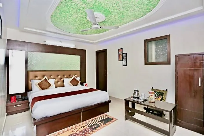 Hotel Blue Bell Agra  3*, Agra (Uttar Pradesh) India