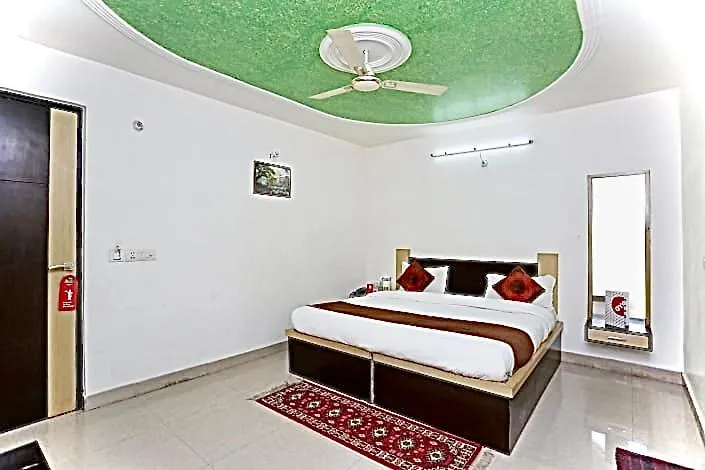 Hotel Blue Bell Agra  Agra (Uttar Pradesh)