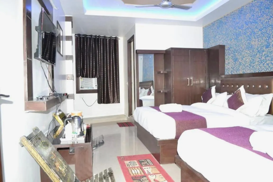 Hotel Blue Bell Agra  India
